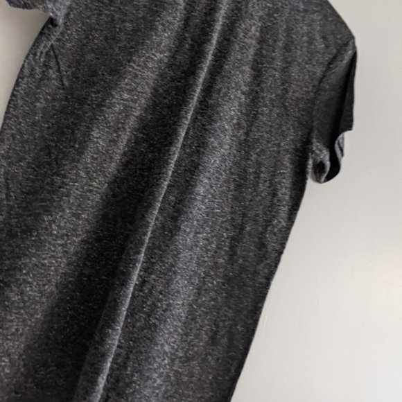 Harry Potter Wizarding World Dark Grey House Shirt Size M - Picture 2 of 7